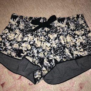 LULULEMON shorts - similar to Hottie Hot Shorts